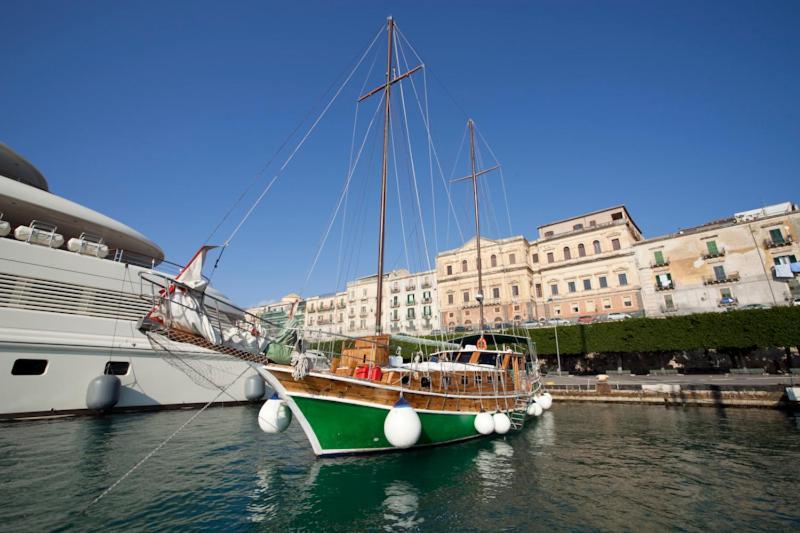 Goktuga Boat&Breakfast Hotel Syracuse Bagian luar foto